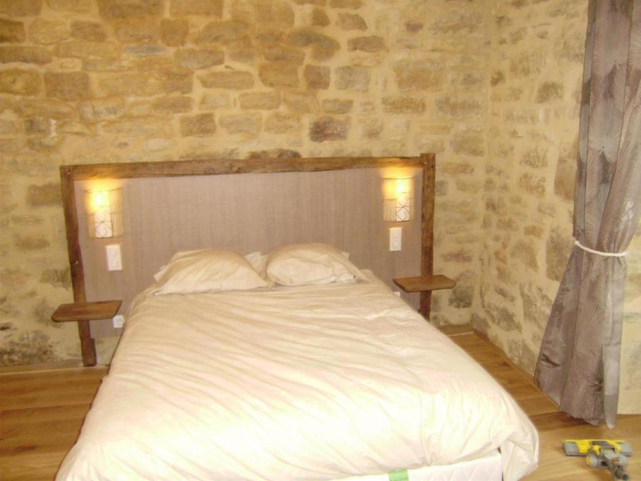 Gite Du Travers Sebrazac Ruang foto